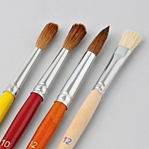 School and artist paint brushes